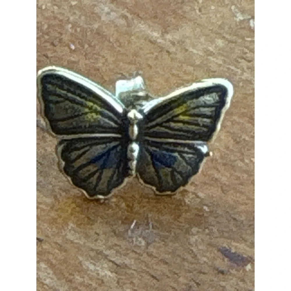 Anni‎ Butterfly Stud Earrings Gold Tone Black Enamel Vintage Style